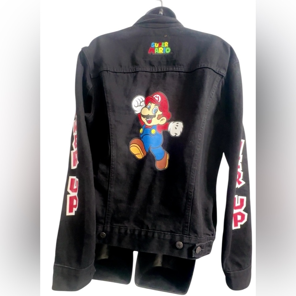 Levi's Super Mario Men's Black Denim Jacket Size M  PIT TO PIT 21 LENGTH 25 NWOT - Picture 6 of 14